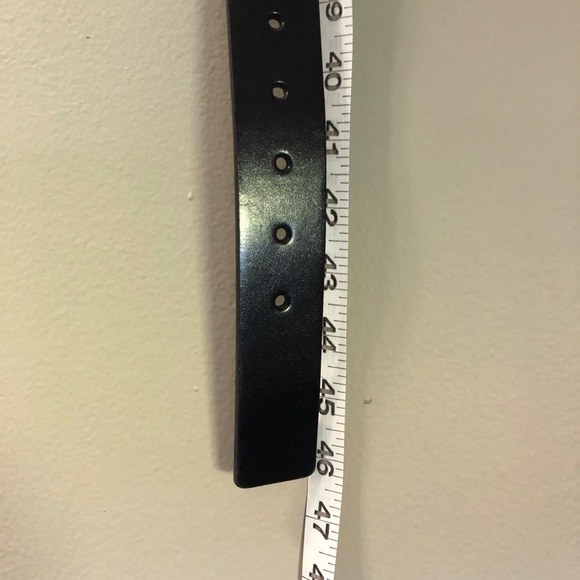 Kenneth Cole Reaction reversible belt - Picture 5 of 6